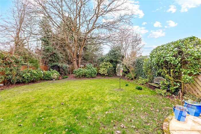 3 Bedroom Bungalow For Sale In Bellhouse Lane, Pilgrims Hatch, Brentwood, Essex, CM14