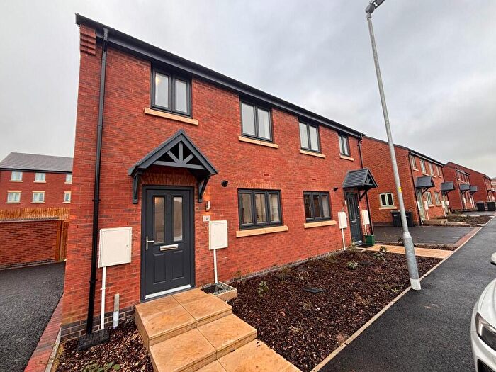 3 Bedroom Semi Detached House To Rent In Canons Close, Corby, Northamptonshire, NN17