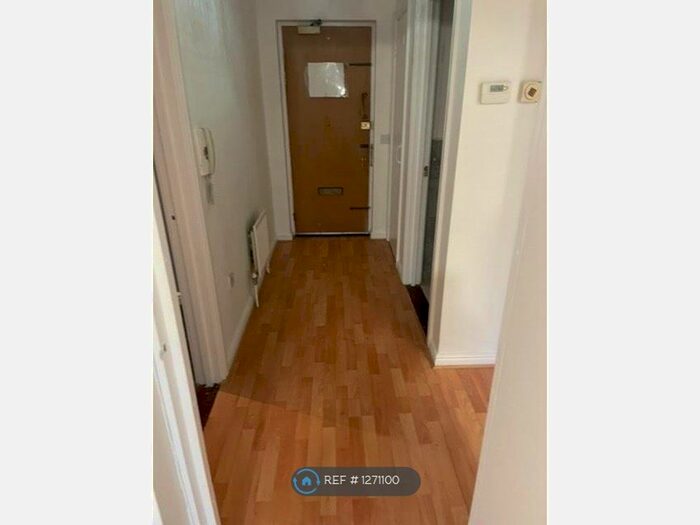 1 Bedroom Flat To Rent In Old Kenton Lane, London NW9