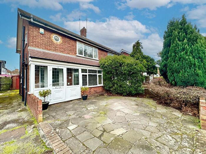 3 Bedroom Semi-Detached House To Rent In Ramsay Gardens, Romford, RM3