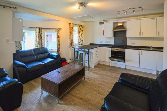 4 Bedroom Flat Share To Rent In Flat, Tiverton Way, Cambridge, Cambridgeshire, CB1