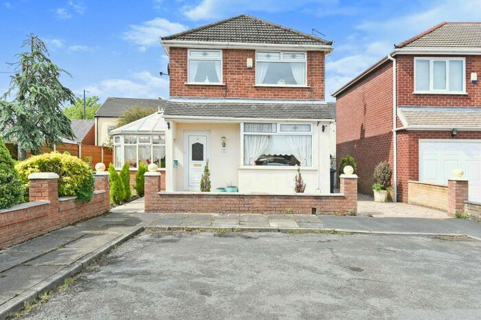 2 Bedroom Detached House To Rent In Sycamore Avenue, Denton, Manchester, Greater Manchester, M34