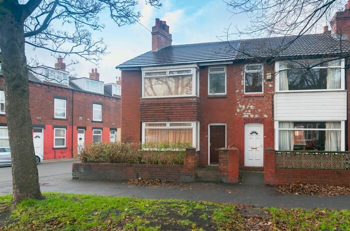 3 Bedroom Terraced House To Rent In Victoria Avenue, Leeds LS9