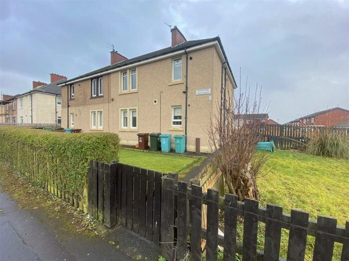 2 Bedroom Flat To Rent In Stenton Crescent, Wishaw, ML2