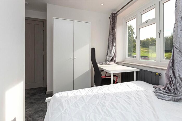 6 Bedroom Semi-Detached House To Rent In Trevisa Grove, Bristol, BS10