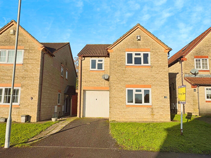 4 Bedroom Detached House For Sale In Birkdale, Warmley, Bristol, South Gloucestershire, BS30