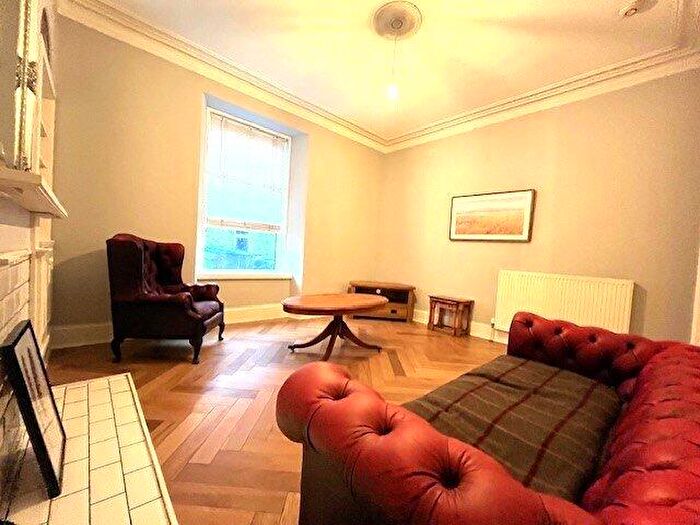 1 Bedroom Flat To Rent In Esslemont Avenue, Aberdeen, AB25