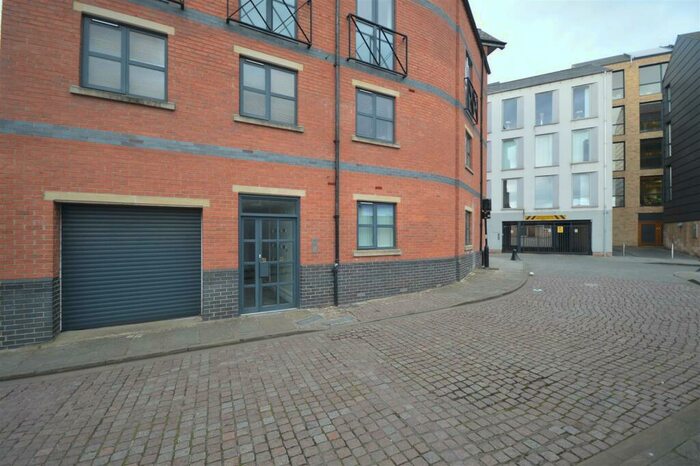 2 Bedroom Flat To Rent In Swan Street, Lincoln, LN2