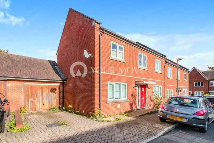 4 Bedroom Semi-Detached House To Rent In Owen Way, Basingstoke, RG24