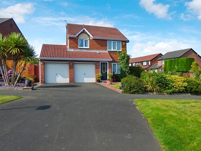 3 Bedroom Detached House For Sale In Monks Wood, North Shields, NE30