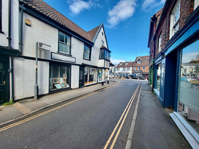 2 Bedroom Apartment To Rent In Ye Olde House, High Street, Berkeley, GL13