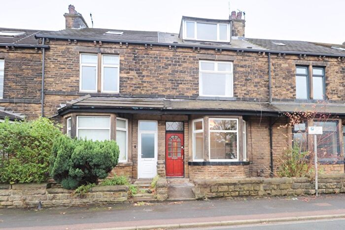 3 Bedroom Terraced House To Rent In Bradford Road, Stanningley, Pudsey, West Yorkshire, LS28
