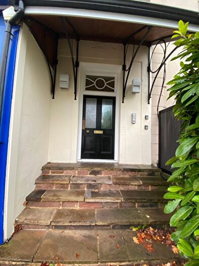 2 Bedroom Flat To Rent In York Place, Harrogate, HG1