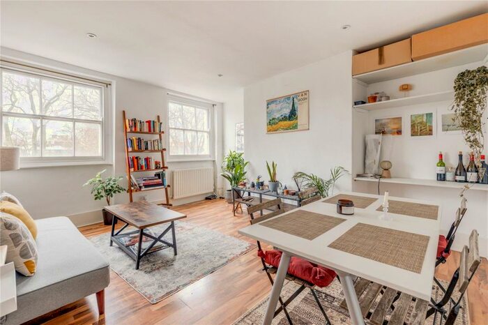 1 Bedroom Flat To Rent In Newington Green, London, London, N16