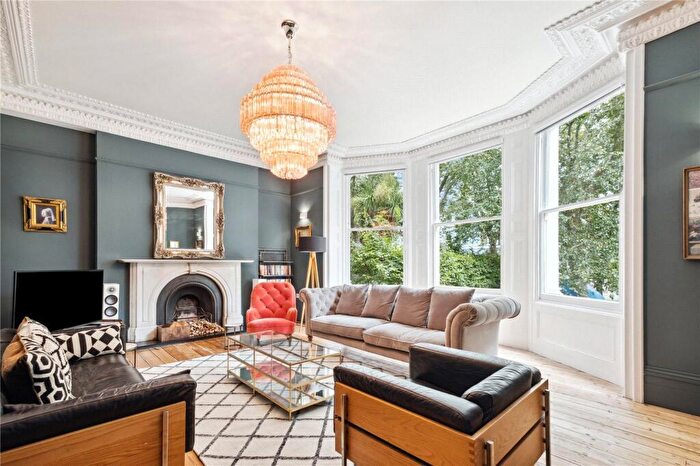 5 Bedroom House To Rent In Highbury New Park, Highbury, N5