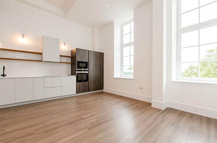 1 Bedroom Flat To Rent In Goldsmiths Row, , Bethnal Green, London, E2