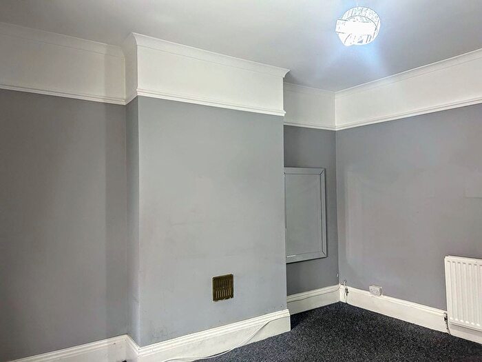 2 Bedroom Flat To Rent In Alnwick Road, South Shields, NE34