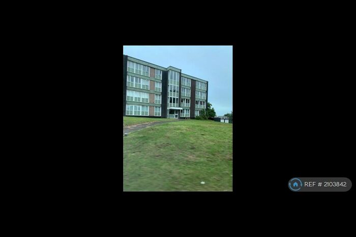 2 Bedroom Flat To Rent In St. Keverne Square, Newcastle Upon Tyne, NE5