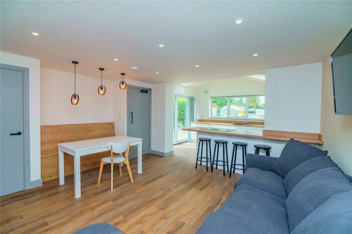 1 Bedroom End Of Terrace House To Rent In Malvern Road, Newsome, Huddersfield, HD4