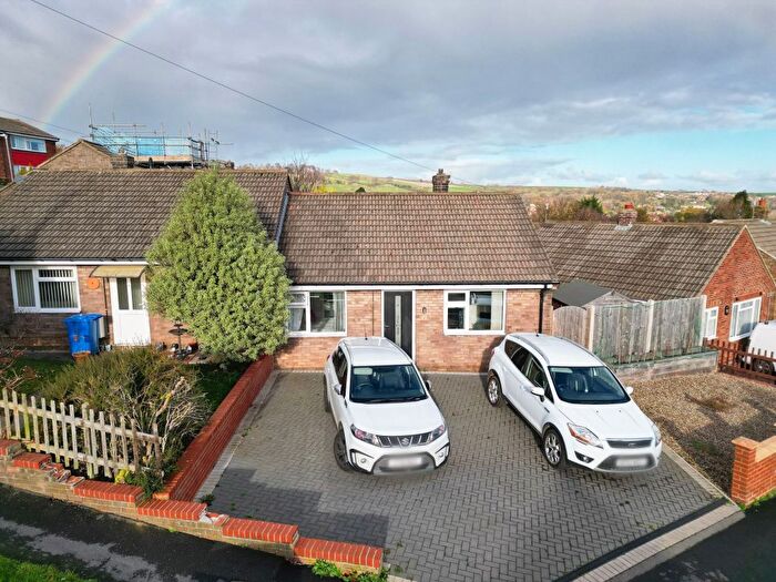 2 Bedroom Semi-Detached Bungalow For Sale In Hall Pastures, Sleights, YO22