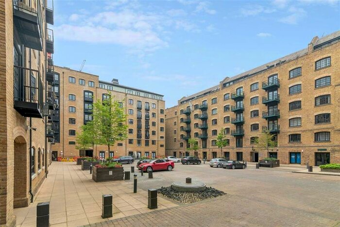 1 Bedroom Flat To Rent In Cayenne Court, London, SE1