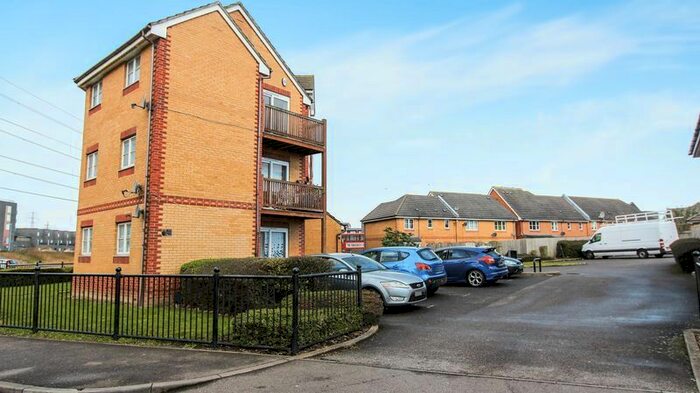 2 Bedroom Flat To Rent In Marine Drive, Barking, IG11