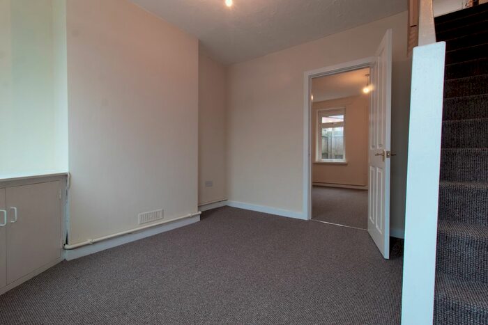 2 Bedroom Terraced House To Rent In Flaxmill Lane, Pinchbeck, PE11