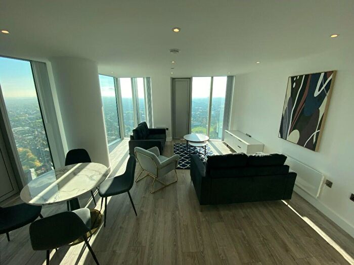 2 Bedroom Apartment To Rent In Blade Tower, Silvercroft Street, Manchester, Greater Manchester, M15