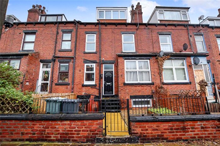 2 Bedroom Terraced House To Rent In Woodlea Place, Leeds, West Yorkshire, LS11