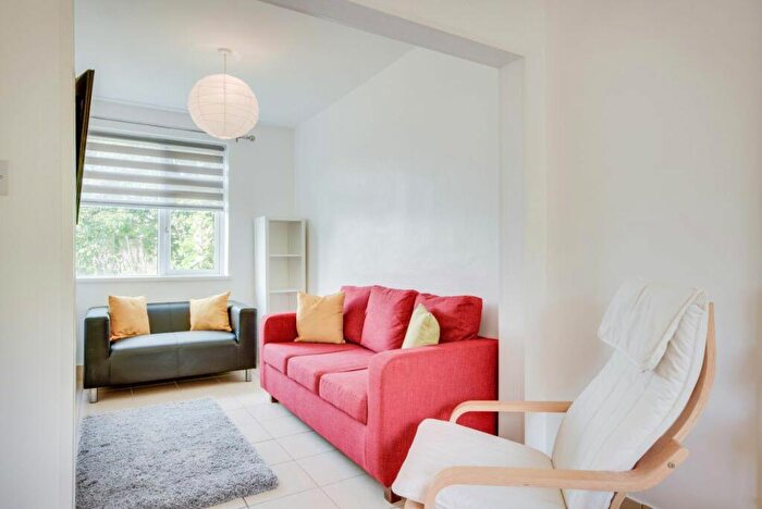 5 Bedroom House To Rent In Devon Road, Canterbury, CT1