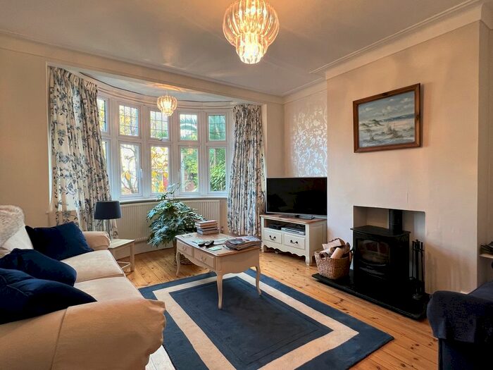 3 Bedroom End Of Terrace House To Rent In Saville Road, Twickenham, TW1