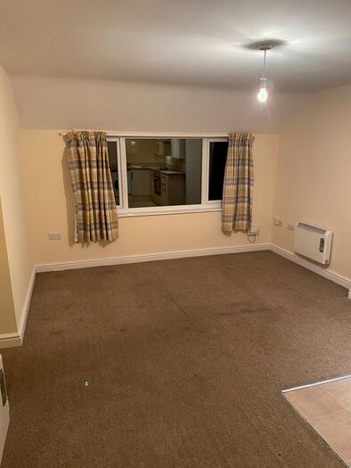 1 Bedroom Flat To Rent In Copthorne Road, Shrewsbury, SY3