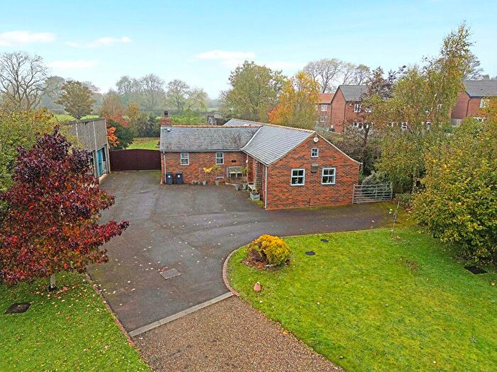 3 Bedroom Detached House For Sale In South Barn, Heighington, Darlington, DL2