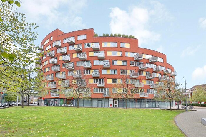 3 Bedroom Property For Sale In Vizion, - Energy Rating B, N7