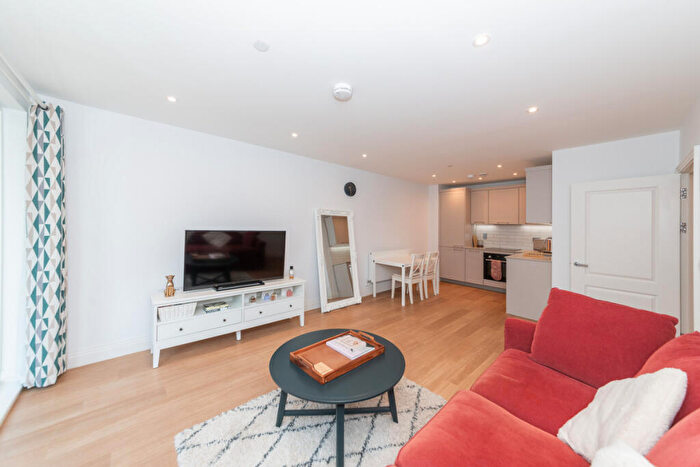 1 Bedroom Flat For Sale In Palmer Street, Reading, RG1