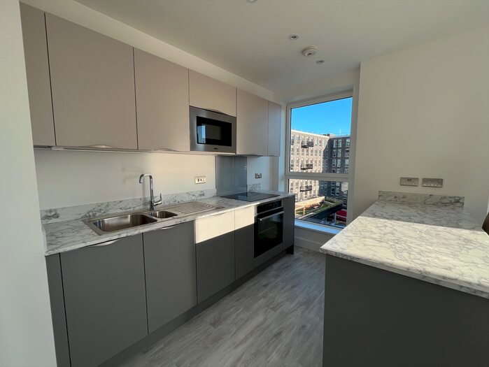 2 Bedroom Flat To Rent In Islington Stree, Salford, Manchester, M3