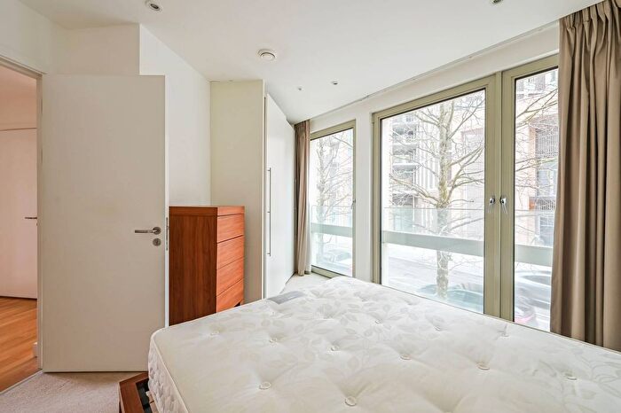 2 Bedroom Flat To Rent In Vesta House, East Village, Stratford, London, E20