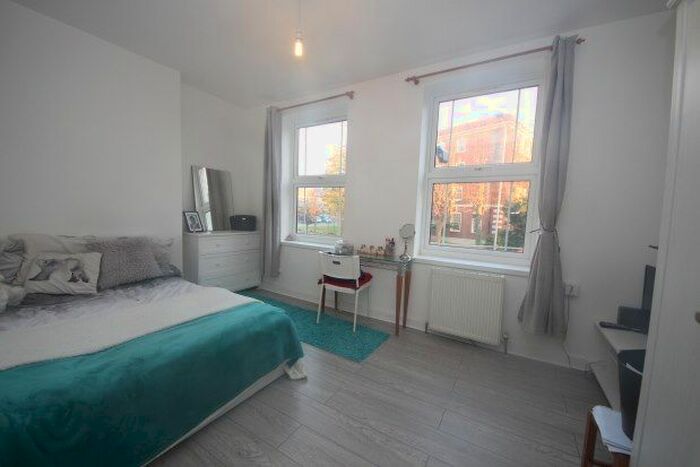 Studio To Rent In Kingston Hill, Kingston Upon Thames, KT2
