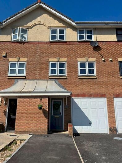 3 Bedroom Property To Rent In Tower View, Blackpool, Lancashire, FY2