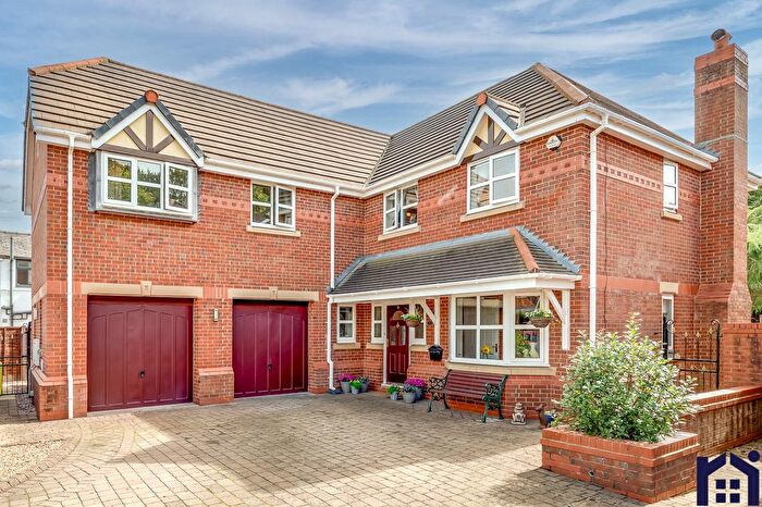 5 Bedroom Detached House For Sale In Church Gardens, Euxton, PR7