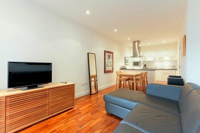 1 Bedroom Flat To Rent In Bermondsey Wall West, London, SE16