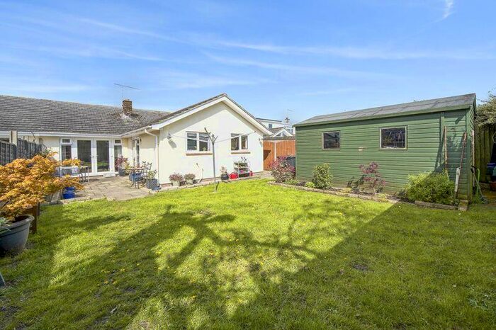 3 Bedroom Bungalow For Sale In Sandhills Crescent, East Burton, BH20