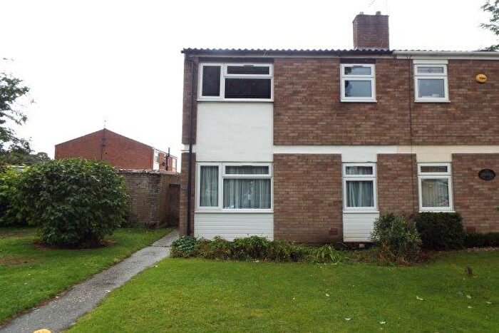 3 Bedroom Semi-Detached House To Rent In Kempston, Bedford, MK42