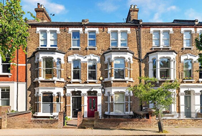 1 Bedroom Flat For Sale In Fairbridge Road, London, N19