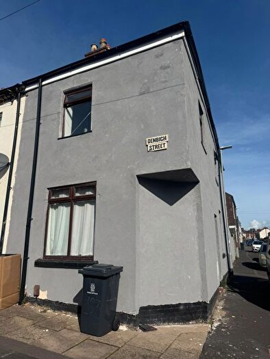 3 Bedroom End Of Terrace House To Rent In Portland Street, Stoke-On-Trent, ST1