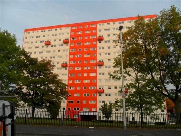 2 Bedroom Flat To Rent In Beacon View Road, West Bromwich, B71