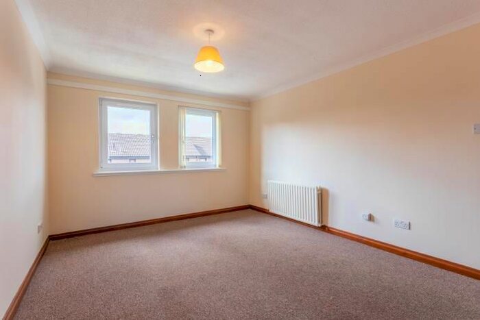 2 Bedroom Flat To Rent In Boat Green, Canonmills, Edinburgh, EH3