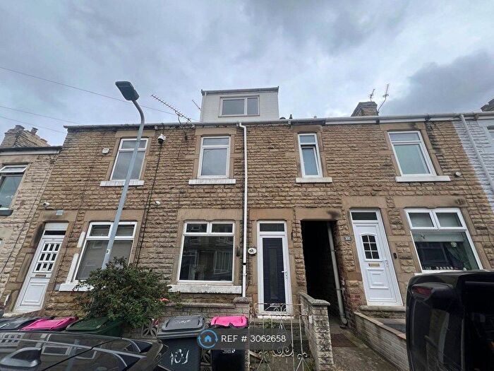 3 Bedroom Terraced House To Rent In Avenue Road, Wath-Upon-Dearne, S63