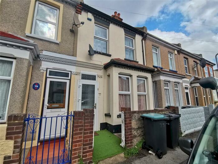 2 Bedroom Terraced House To Rent In Havelock Road, Gravesend, Kent, DA11