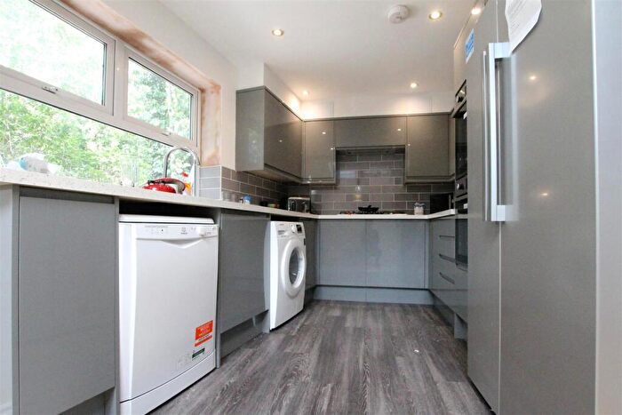 7 Bedroom Terraced House To Rent In Osborne Road, Jesmond, NE2